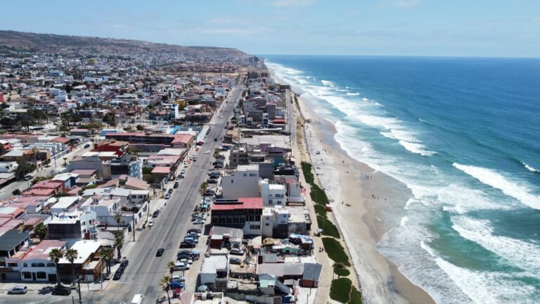 Tres playas de BC entre las 14 de todo México que no debes visitar este verano según la Cofepris